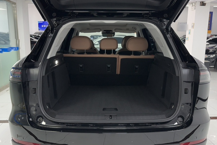 奇瑞 瑞虎8 L 2024款 2.0T 两驱豪华版 5座局部细节23