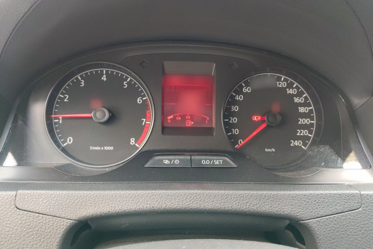 大众 桑塔纳 2015款 1.6L 自动风尚版局部细节14