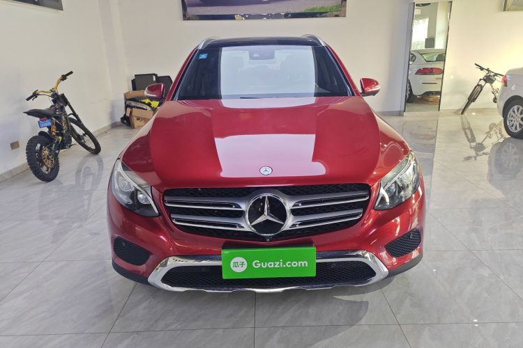 奔驰GLC 2016款 GLC 300 4MATIC 豪华型车身外观2