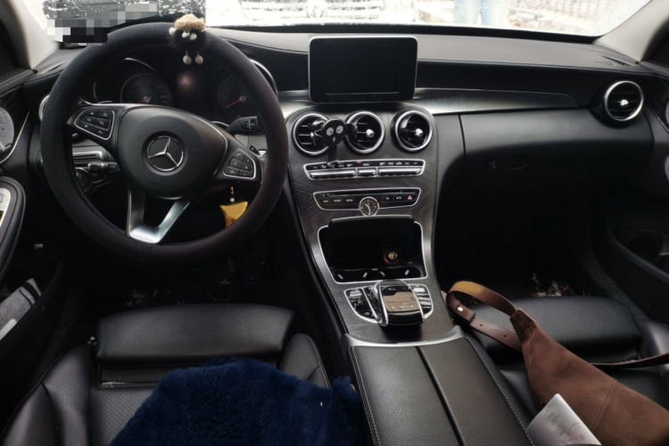 奔驰C级 2018款 C 200 L 运动版 成就特别版中控内饰7002