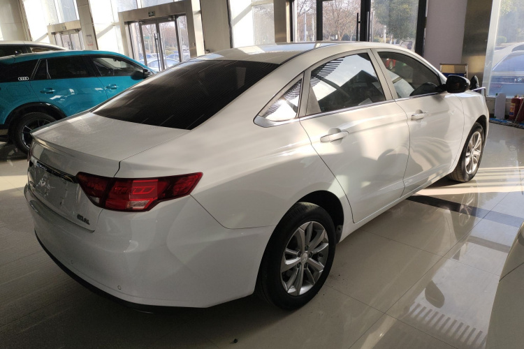 吉利汽车 帝豪GL 2020款 1.4T CVT豪华型车身外观6005