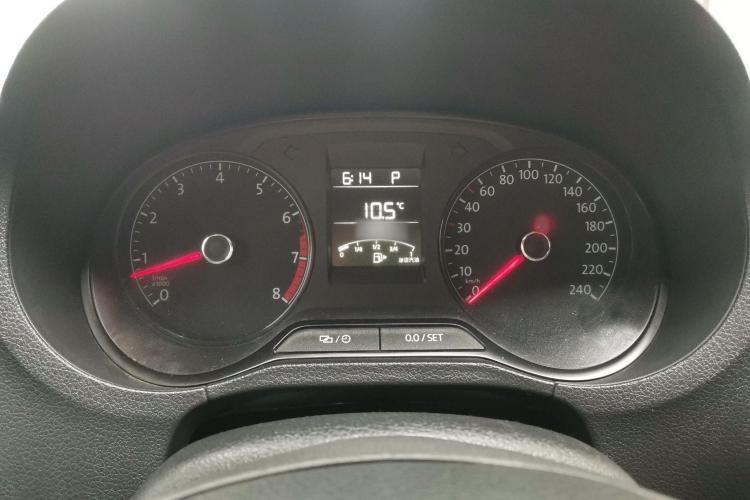 大众 Polo 2016款 1.4L 自动风尚型局部细节14