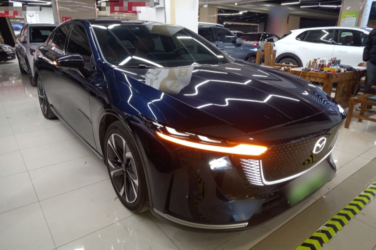 马自达EZ-6 2024款 纯电600智雅版车身外观3