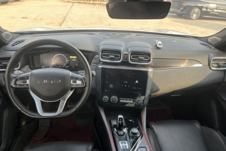 领克03 2019款 1.5TD DCT劲Pro版 国VI中控内饰7002