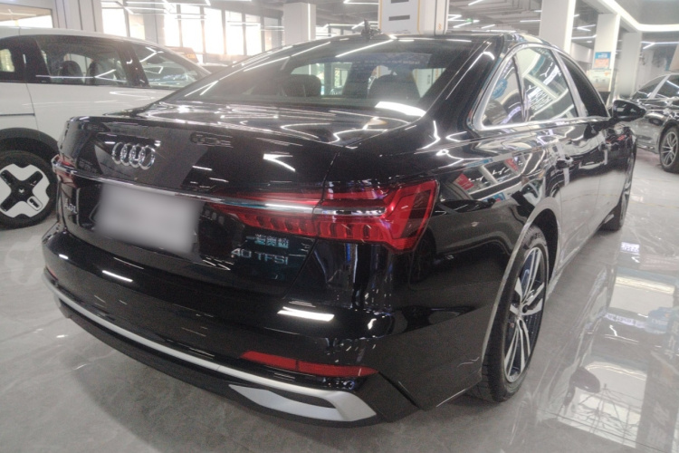 奥迪A6L 2023款 40 TFSI 豪华动感型车身外观7