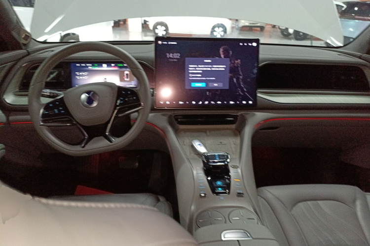 腾势N7 2023款 超长续航版中控内饰12