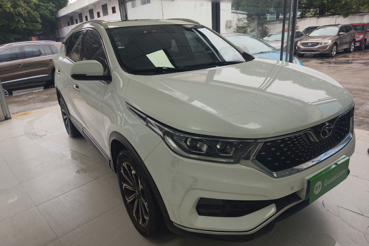 东南DX7 2020款 星跃 1.5T DCT尊贵版车身外观3