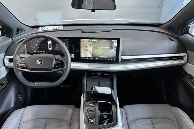 长安UNI-T 2023款 第二代 1.5T 旗舰型中控内饰7001