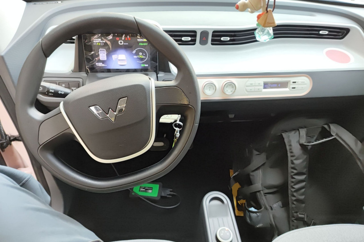 五菱汽车 宏光MINIEV 2022款 马卡龙臻享款 磷酸铁锂中控内饰12