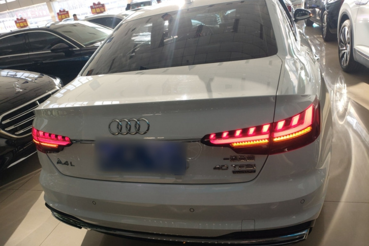奥迪A4L 2020款 40 TFSI quattro 豪华致雅型车身外观6004