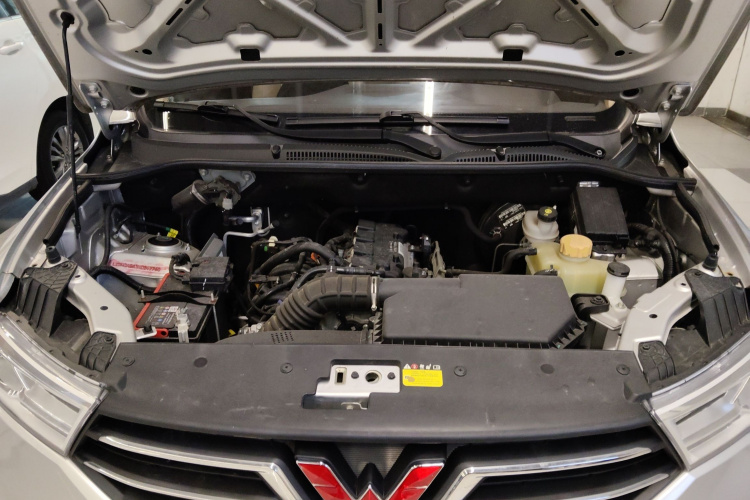 五菱汽车 五菱宏光 2021款 1.5L S标准型LAR局部细节24