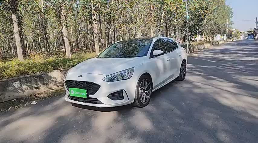 福特 福克斯 2020款 三厢 EcoBoost 180 自动锋潮型实拍1