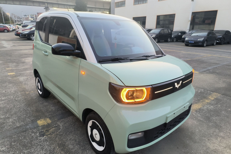 五菱汽车 宏光MINIEV 2022款 马卡龙臻享款 磷酸铁锂车身外观6002