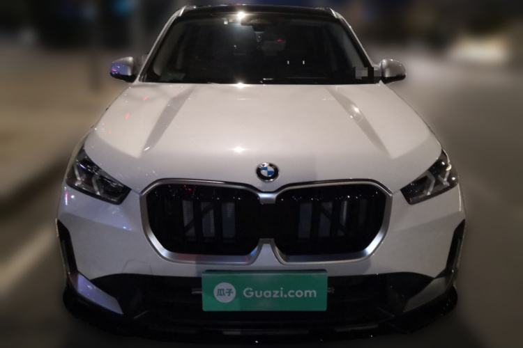 宝马X1 2023款 sDrive25Li X设计套装车身外观2