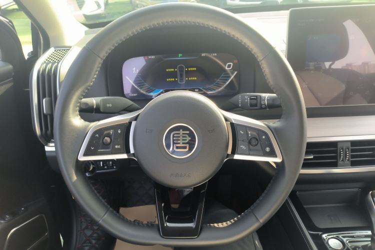 比亚迪 唐 2018款 2.0T 自动智联尊荣型 7座 国V局部细节13