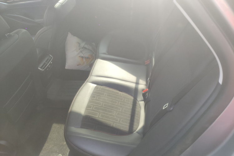 福特 蒙迪欧 2022款 改款 EcoBoost 245 豪华型中控内饰21