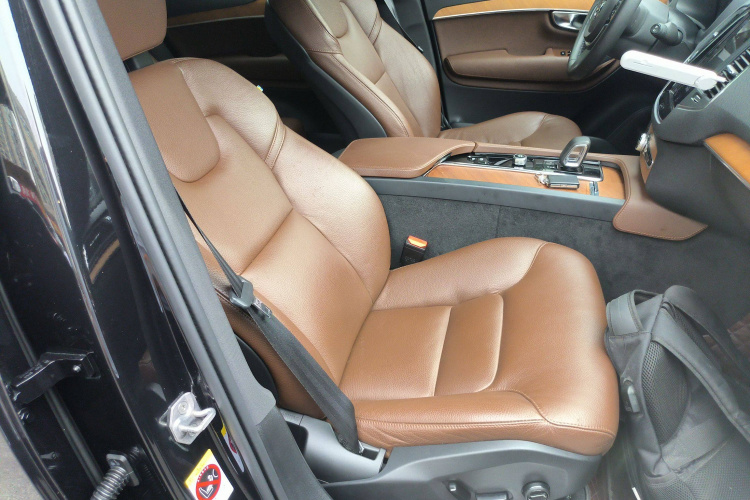 沃尔沃XC90 2022款 B5 智行豪华版 5座局部细节41