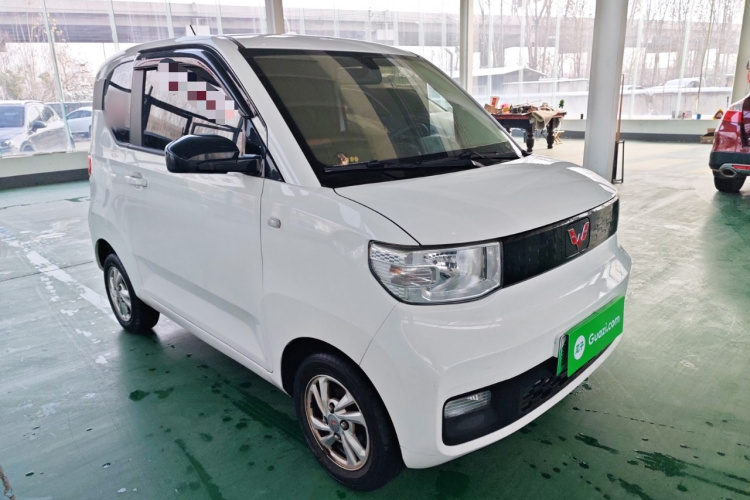 五菱汽车 宏光MINIEV 2020款 自在款 磷酸铁锂车身外观3