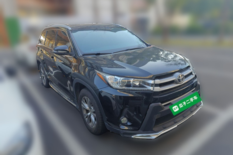 丰田 汉兰达 2018款 2.0T 四驱精英版 7座 国VI车身外观3