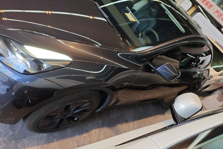 特斯拉 Model Y 2024款 长续航全轮驱动版车身外观6003
