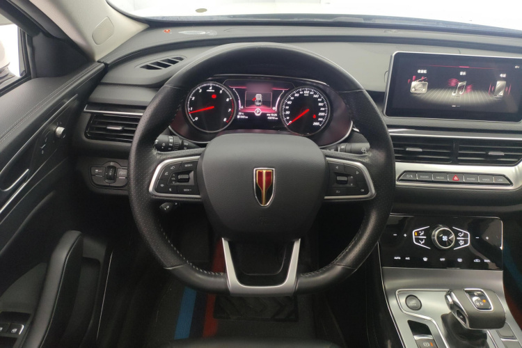 红旗H5 2022款 经典款 1.5T DCT旗韵版中控内饰13