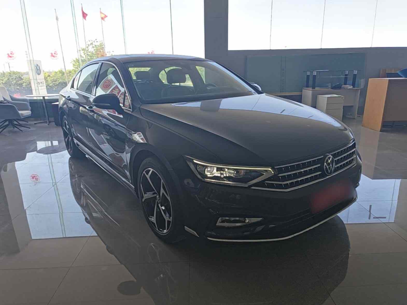 大众 迈腾 2023款 200万辆纪念版 330TSI DSG豪华型(5)
