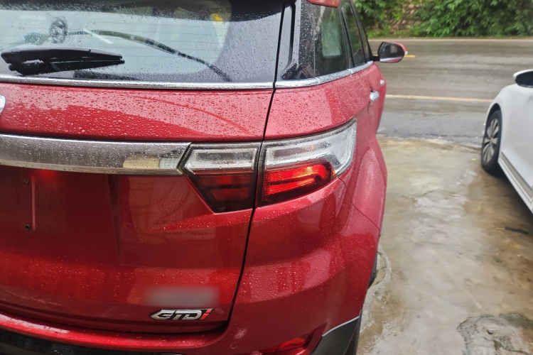 江铃 驭胜S330 2016款 1.5L GTDi 自动两驱时尚版车身外观6006