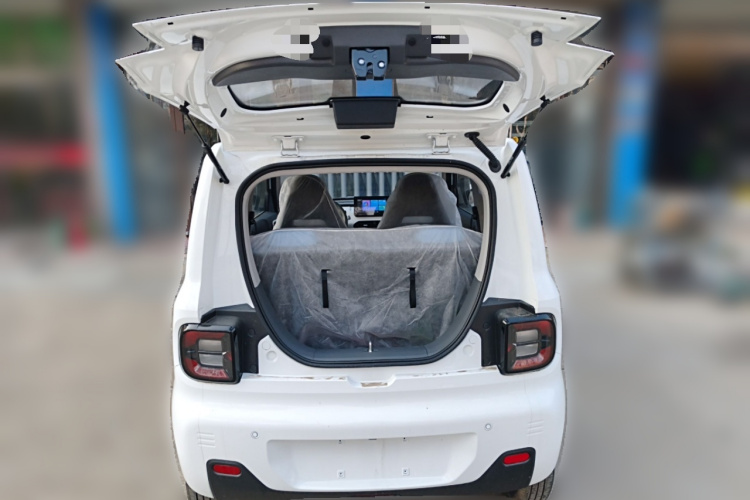 吉利银河 2024款 熊猫mini 200km 耐力熊中控内饰23