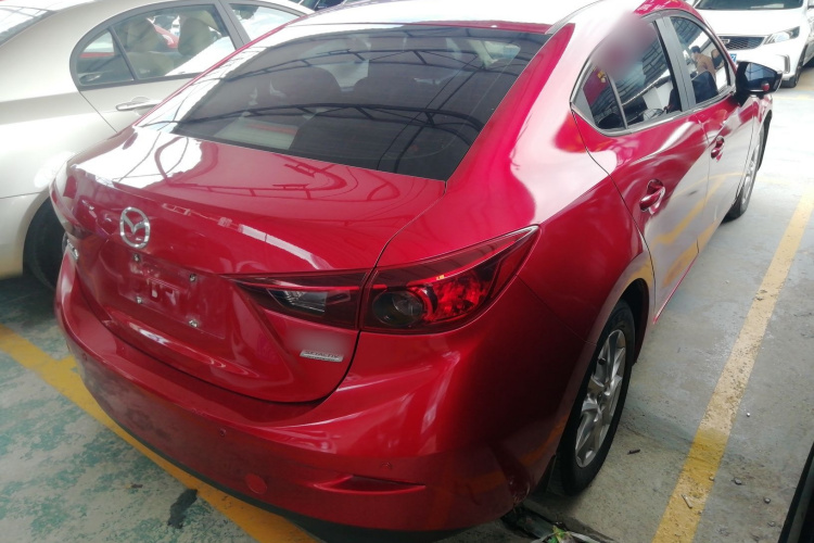 马自达3 昂克赛拉 2016款 三厢 1.5L 自动舒适型车身外观7