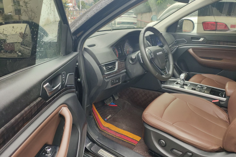 哈弗H6 2018款 红标 运动版 1.5T 自动两驱精英型中控内饰20