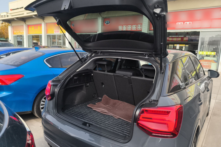 奥迪Q2L 2020款 35 TFSI 时尚致雅型局部细节23