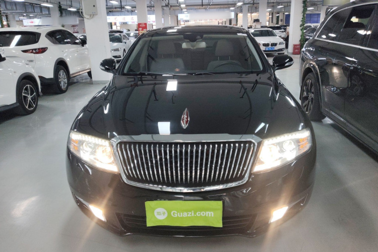 红旗H7 2015款 3.0L 豪华型车身外观2