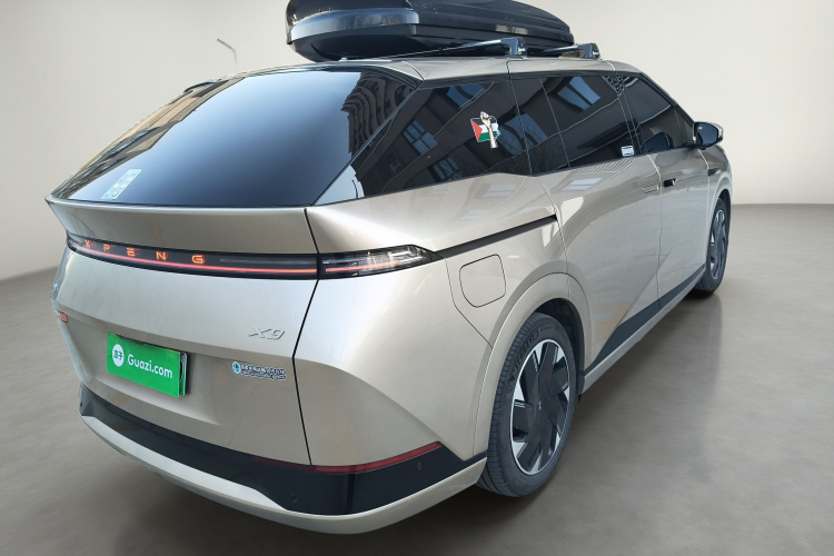 小鹏X9 2024款 702超长续航Pro车身外观7