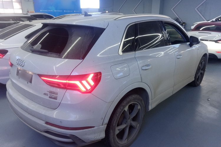 奥迪Q3 2019款 45 TFSI quattro 豪华动感型车身外观6005