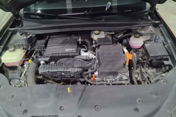 比亚迪 秦PLUS 2023款 冠军版 DM-i 55KM领先型局部细节24