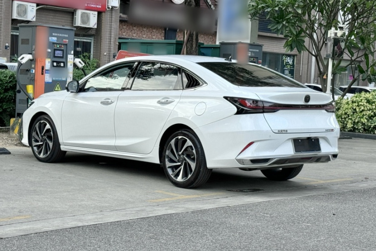长安 锐程PLUS 2023款 1.5T DCT领悦型车身外观6005
