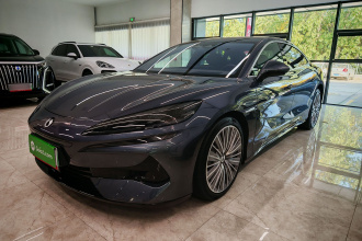 腾势Z9 2024款 1100km 四驱Ultra版