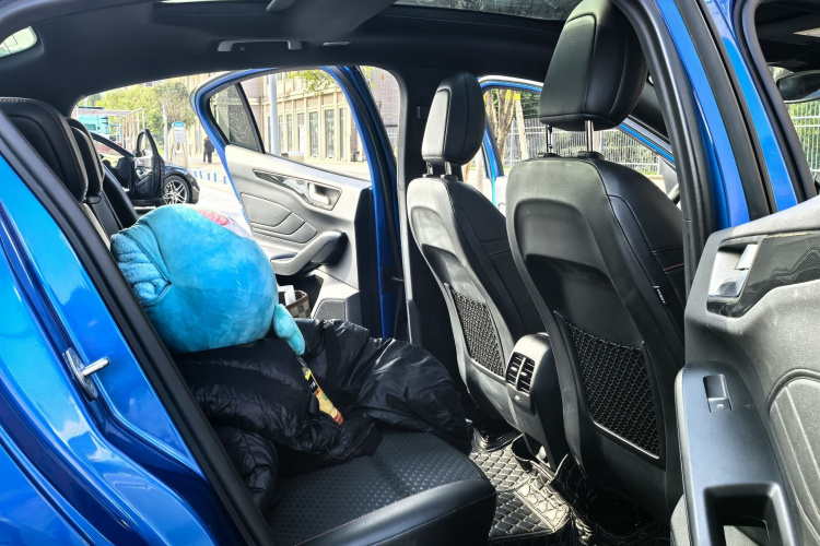 福特 福克斯 2020款 三厢 EcoBoost 180 自动ST Line中控内饰7005