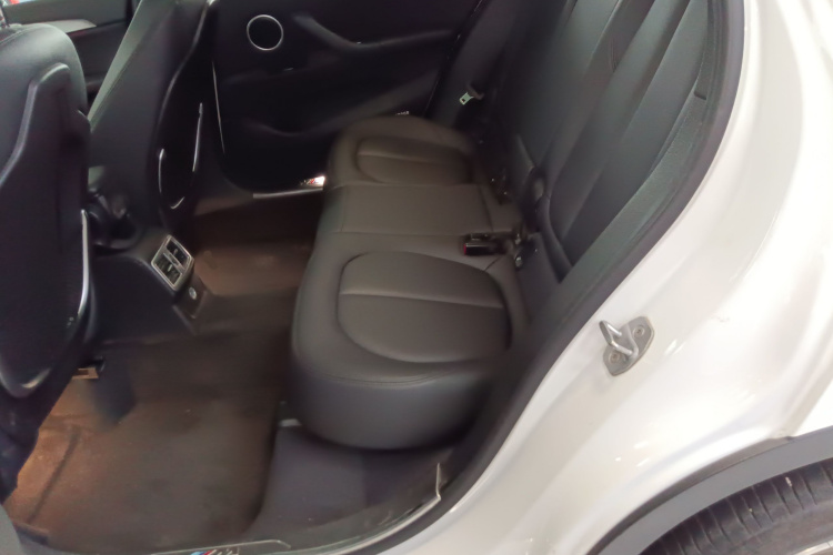 宝马X1 2018款 sDrive20Li 领先型中控内饰7004