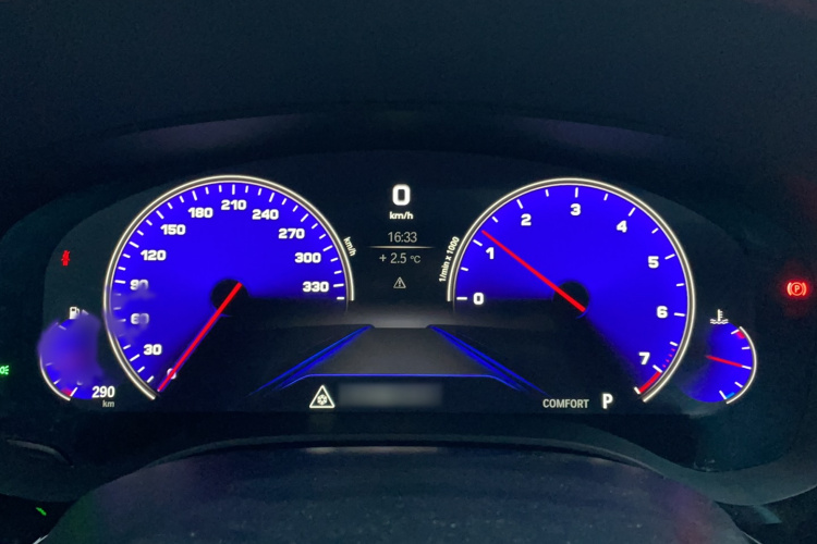 宝马5系 2019款 改款 530Li 尊享型 M运动套装局部细节14