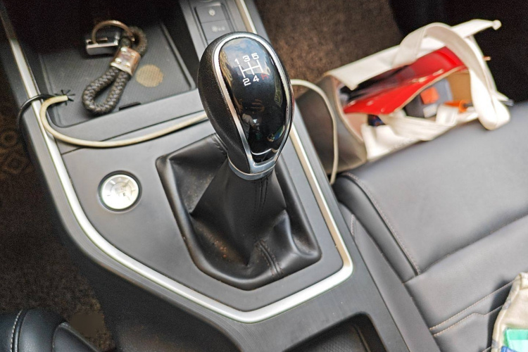 比亚迪 秦 2019款 1.5L 手动豪华型局部细节18