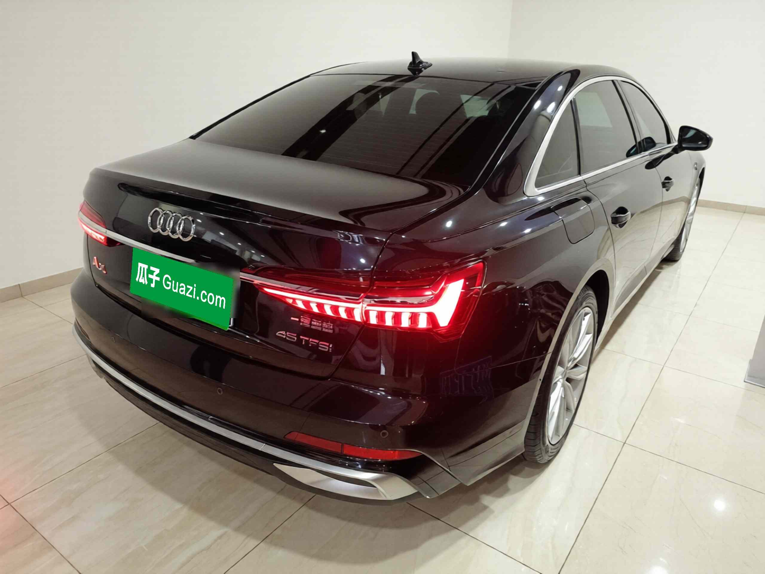 奥迪A6L 2024款 45 TFSI 臻选动感型(4)
