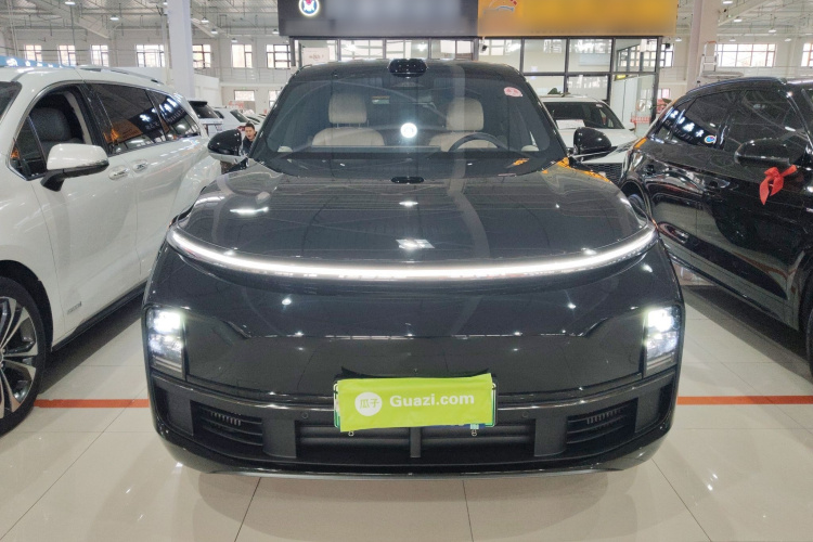 理想汽车 理想L9 2024款 Ultra车身外观2
