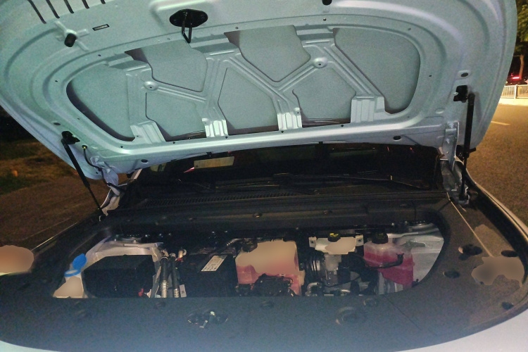 零跑汽车 零跑C16 2026款 纯电 630激光雷达智尊版 5座局部细节24