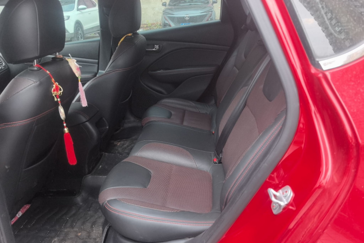 菲亚特 致悦 2014款 1.4T 自动运动版中控内饰21