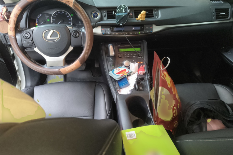 雷克萨斯CT 2017款 CT200h 精英版 单色 国VI中控内饰12