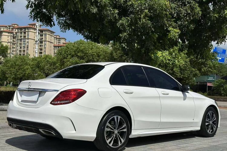 奔驰C级 2015款 C 200 运动版车身外观6005