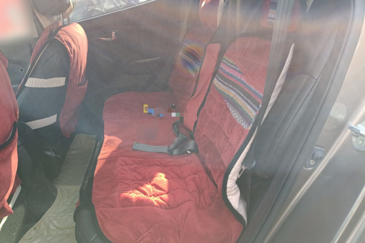 北京现代ix35 2013款 2.0L 手动两驱舒适型GL 国IV中控内饰21