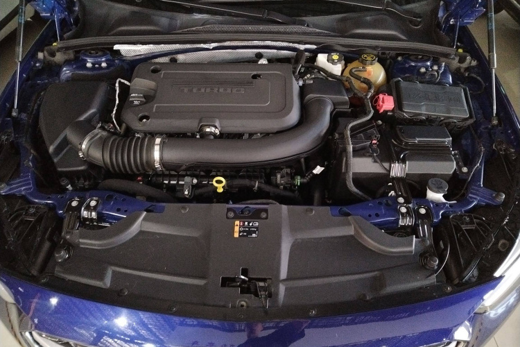 别克 君威 2020款 GS 28T 精英型机舱底盘24