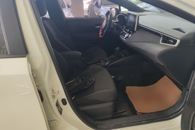 丰田 雷凌 2019款 185T CVT豪华版 国VI局部细节41